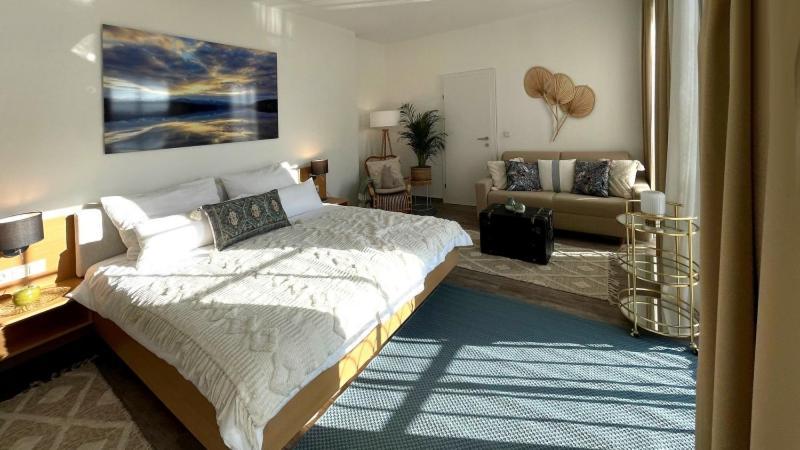 Strandhotel Kaerntnerhof Pörtschach am Wörthersee エクステリア 写真