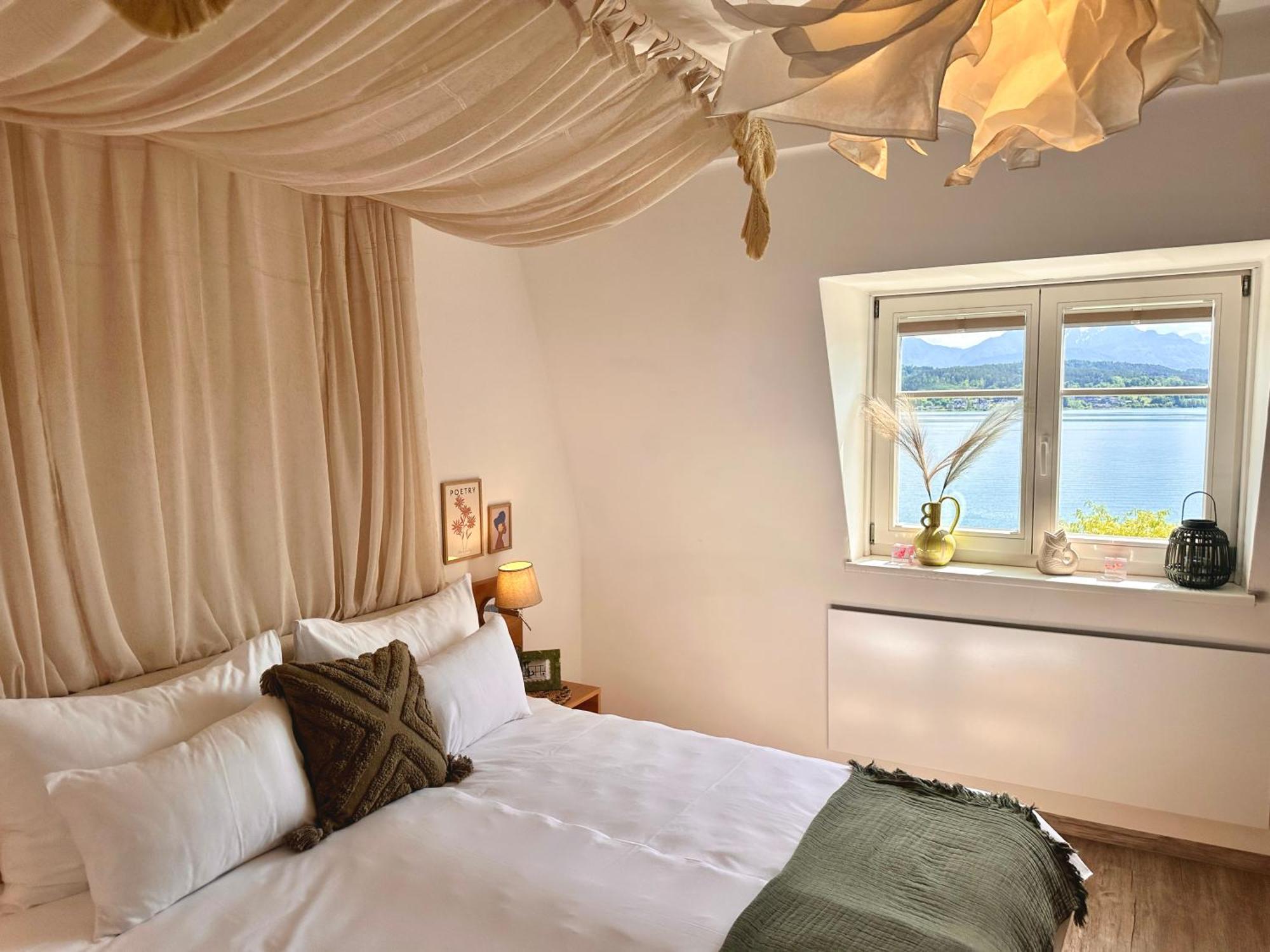 Strandhotel Kaerntnerhof Pörtschach am Wörthersee エクステリア 写真
